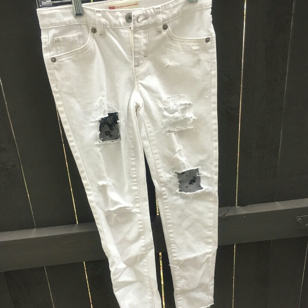 Levi White Skinny Jeans